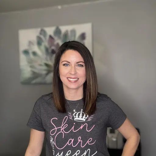 Kim Foerster, Licensed Advanced Esthetician at Royal Glow Beauty & Esthetics in Boardman, Ohio